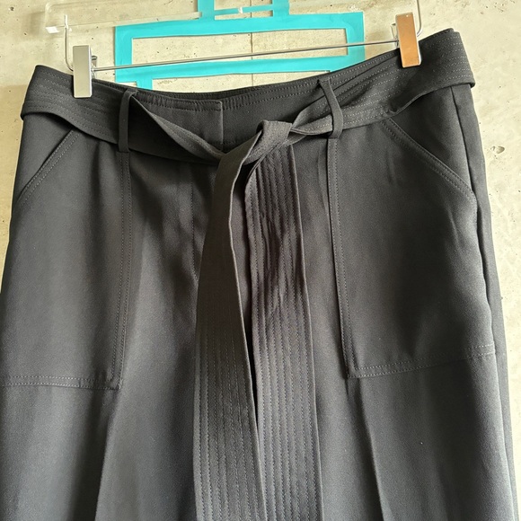 J. Crew Pleat Front Easy Pants 365 Crepe - Picture 4 of 8